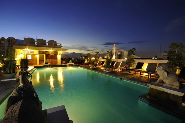 hotels hostels thailand