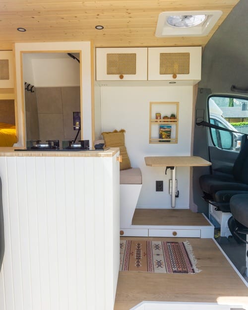 Mercedes Sprinter L2H2 camper